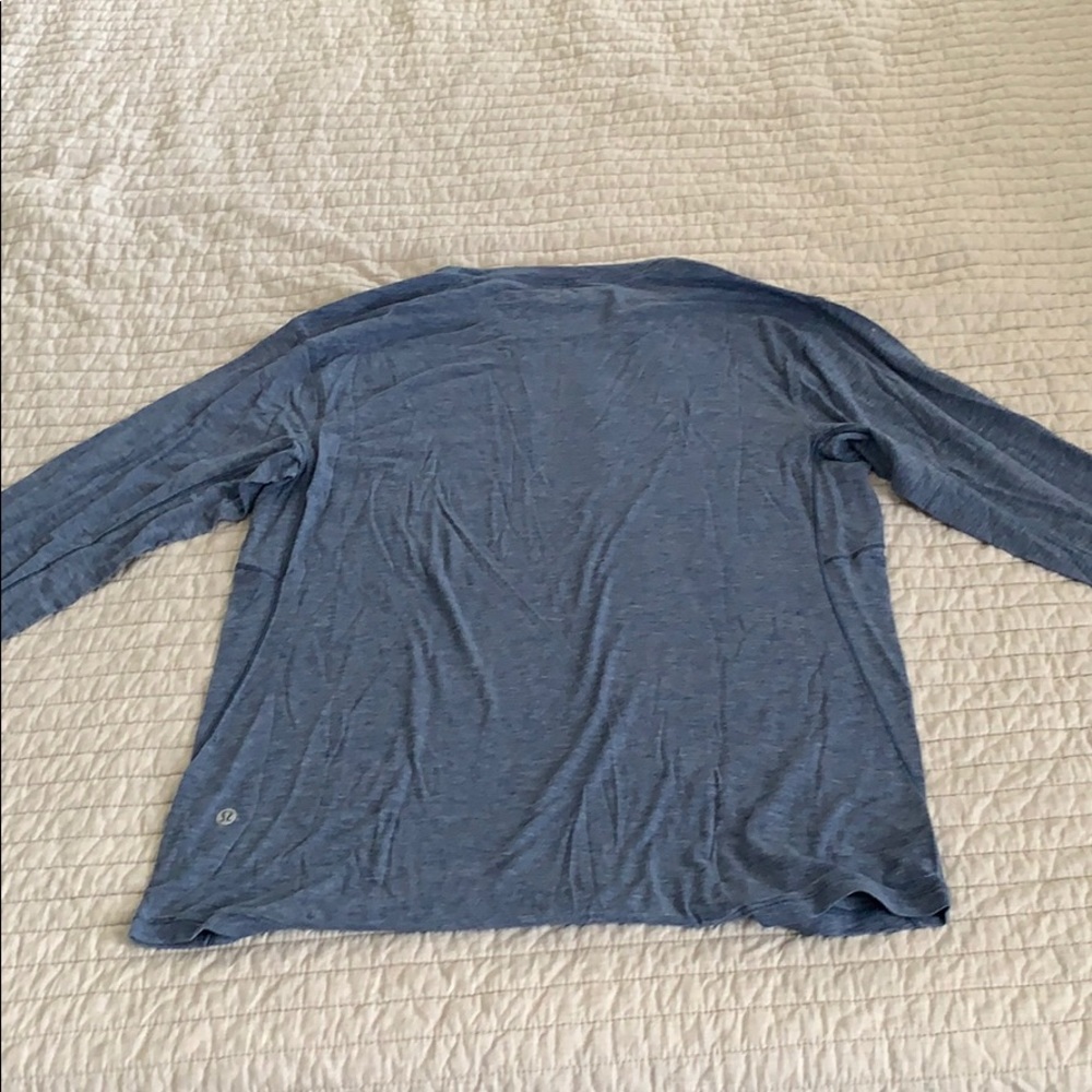 Lululemon long sleeve medium shirt